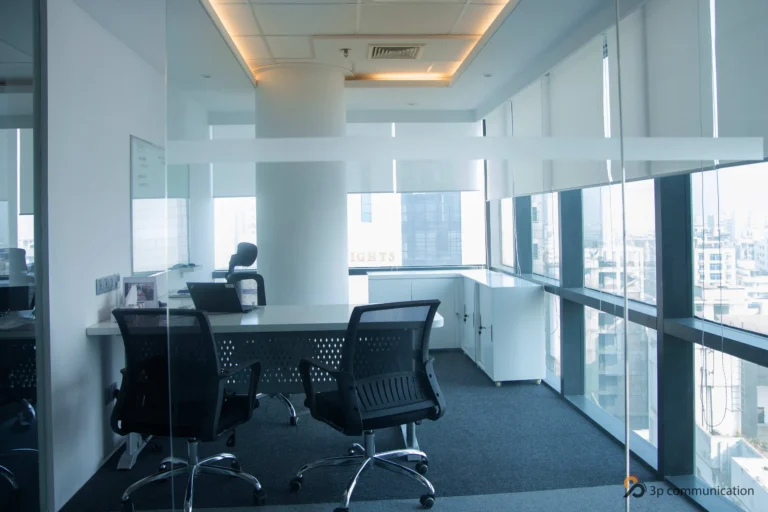 07_SUB_06_SUB_Open_Plan_Workstations_Panoramic_tlggoa